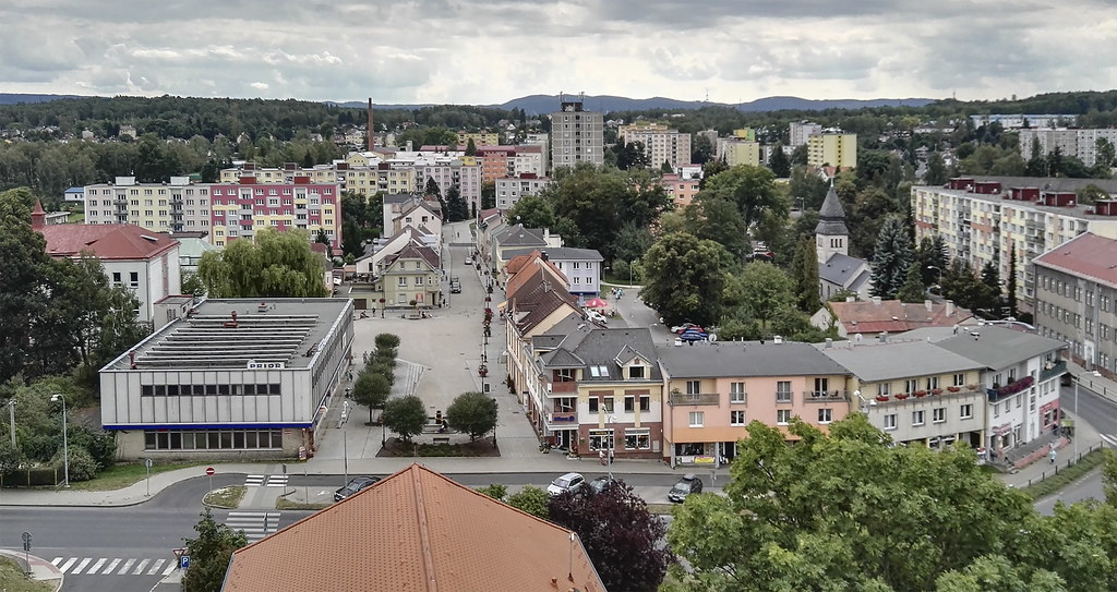 Blick vom Turm der katholischen Kirche über Chodau