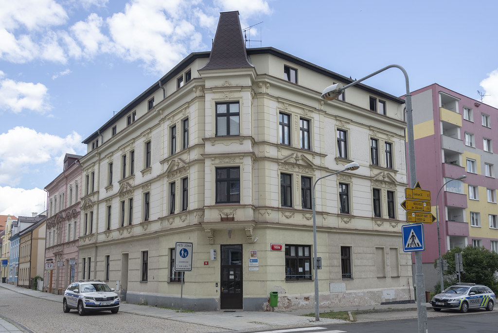 Ehemaliges Wohn- und Geschäftshaus der Familie Kronberger in Chodau