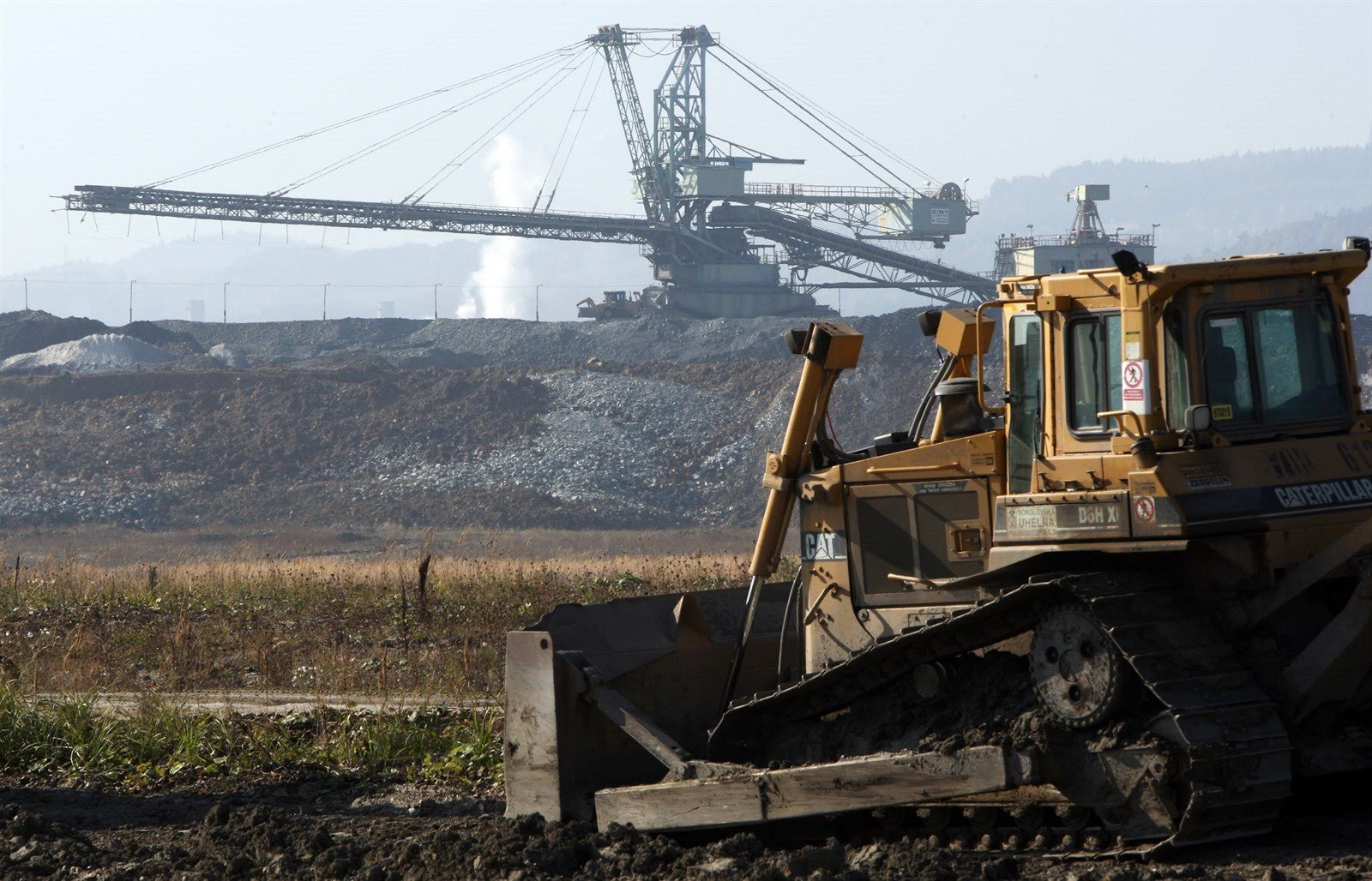 Großabsetzer auf der Abraumdeponie