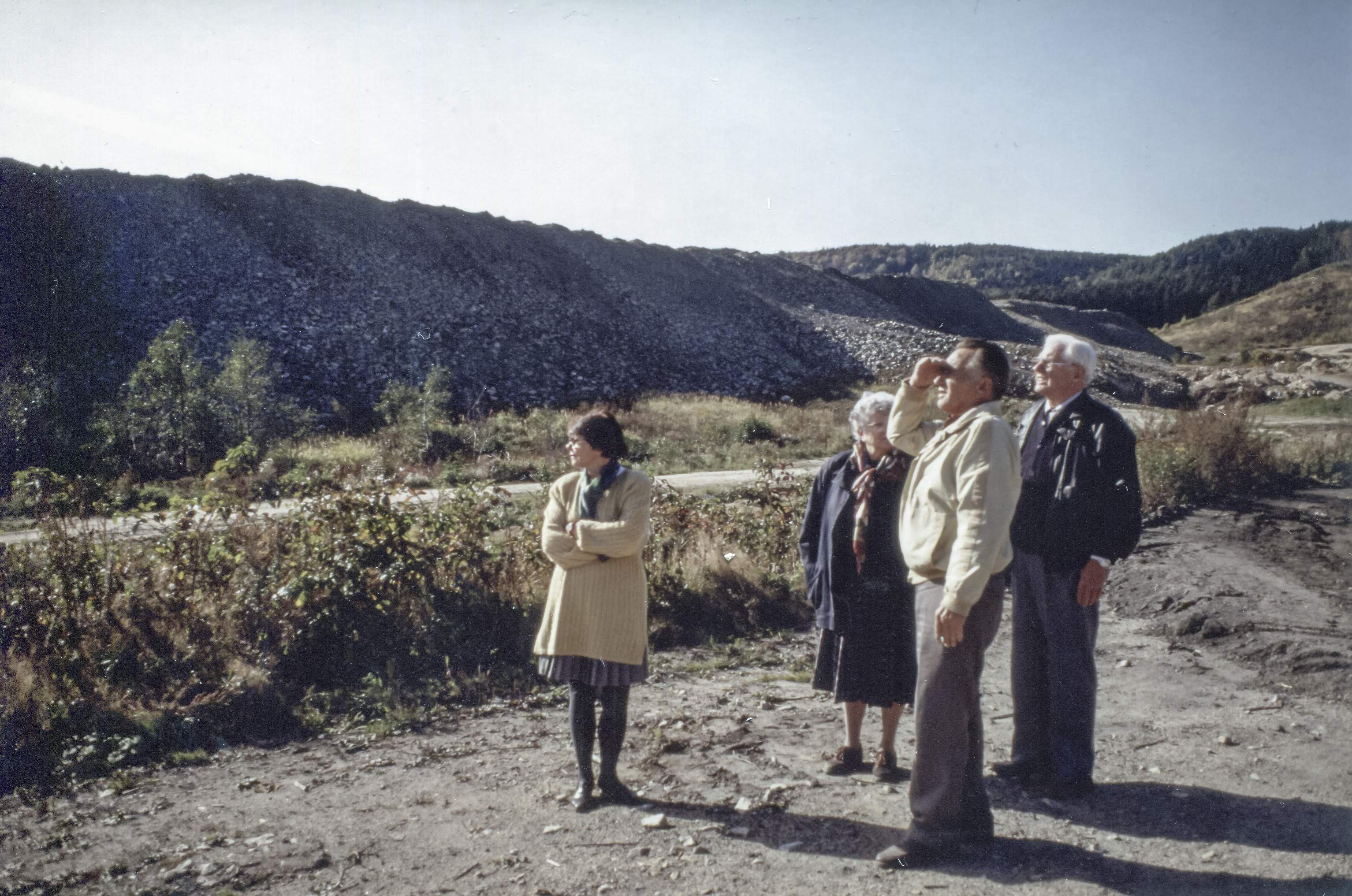 Meine Eltern und meine Schwester 1992 vor der Halde