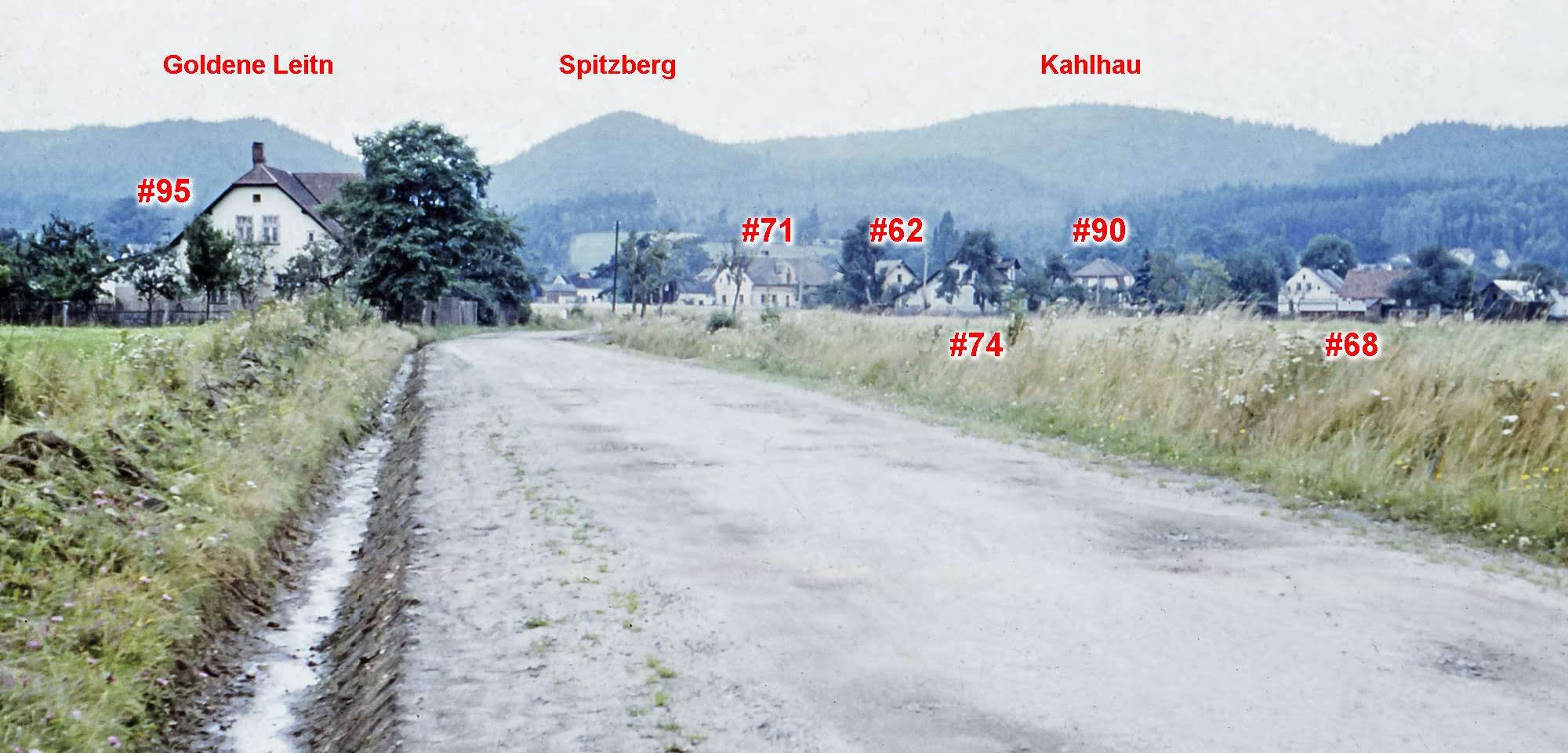 Anfahrt nach Pechgrün – Haus Nr. 62 in der Vorkriegs- und Nachkriegslandschaft