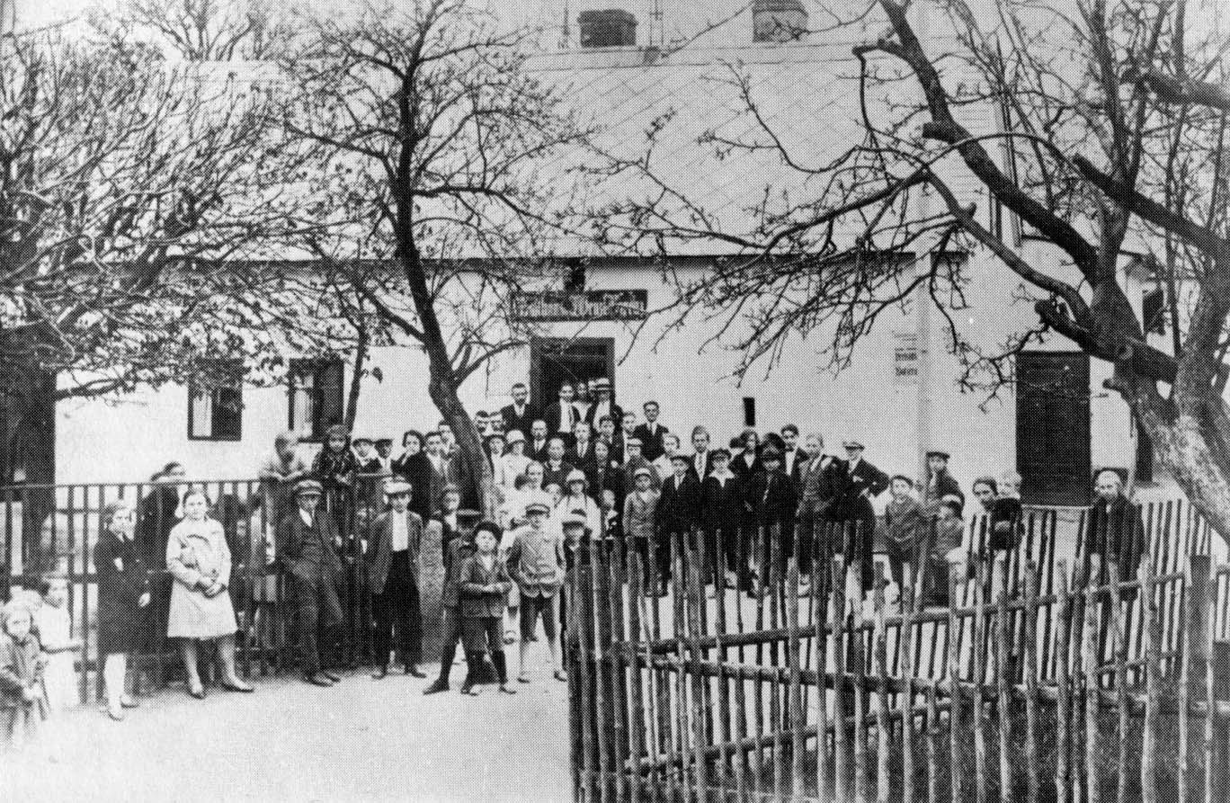 Gasthaus „Zum Schwammerstiel“, Haus Nr. 6 – Fam. Möckl