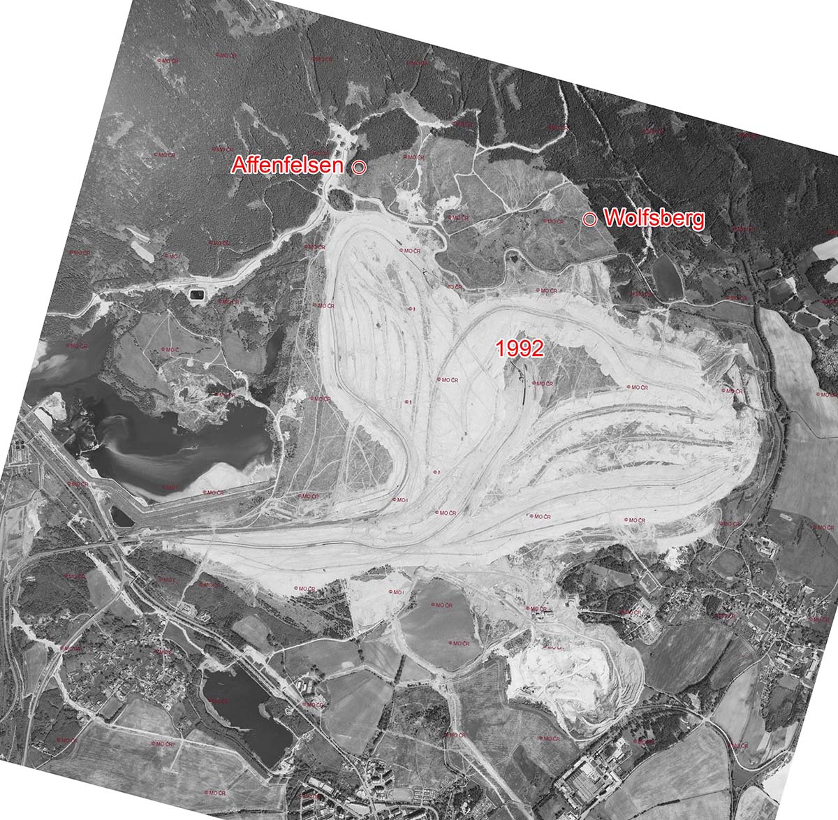 Luftbild 1992 – Wolfsberg gerodet, aber noch nicht überschüttet